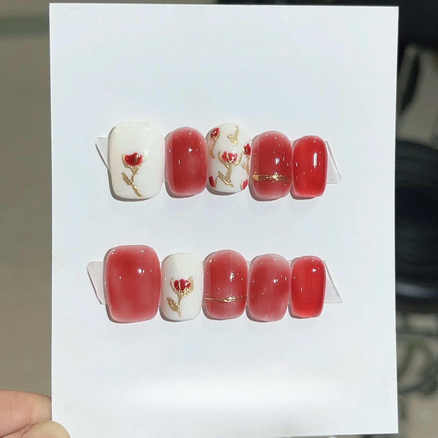 Wholesale Nail Art Crystal Cat Eye Acrylic Press on Nails Short Square Red Handmade Fake Nails Gradient Shiny Pearl False Nails