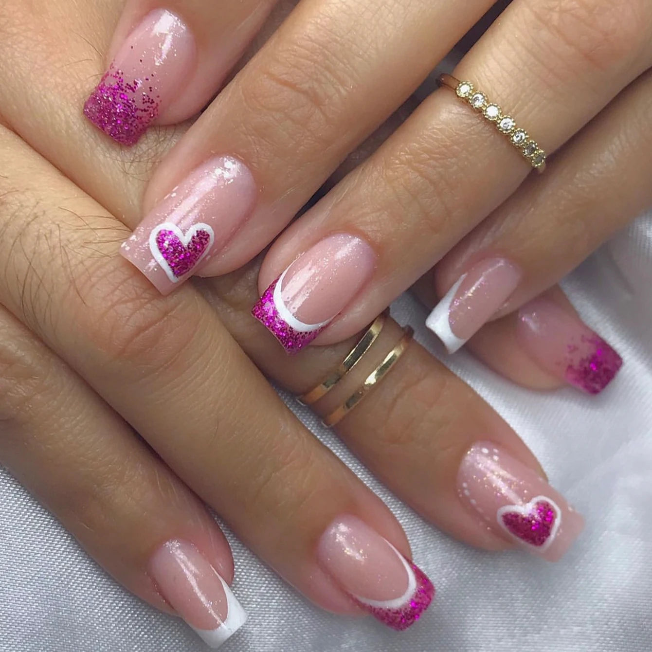 24PCS White French-Edge Rectangular False Nails With Heart And Star Designs, Reusable Acrylic False Nails