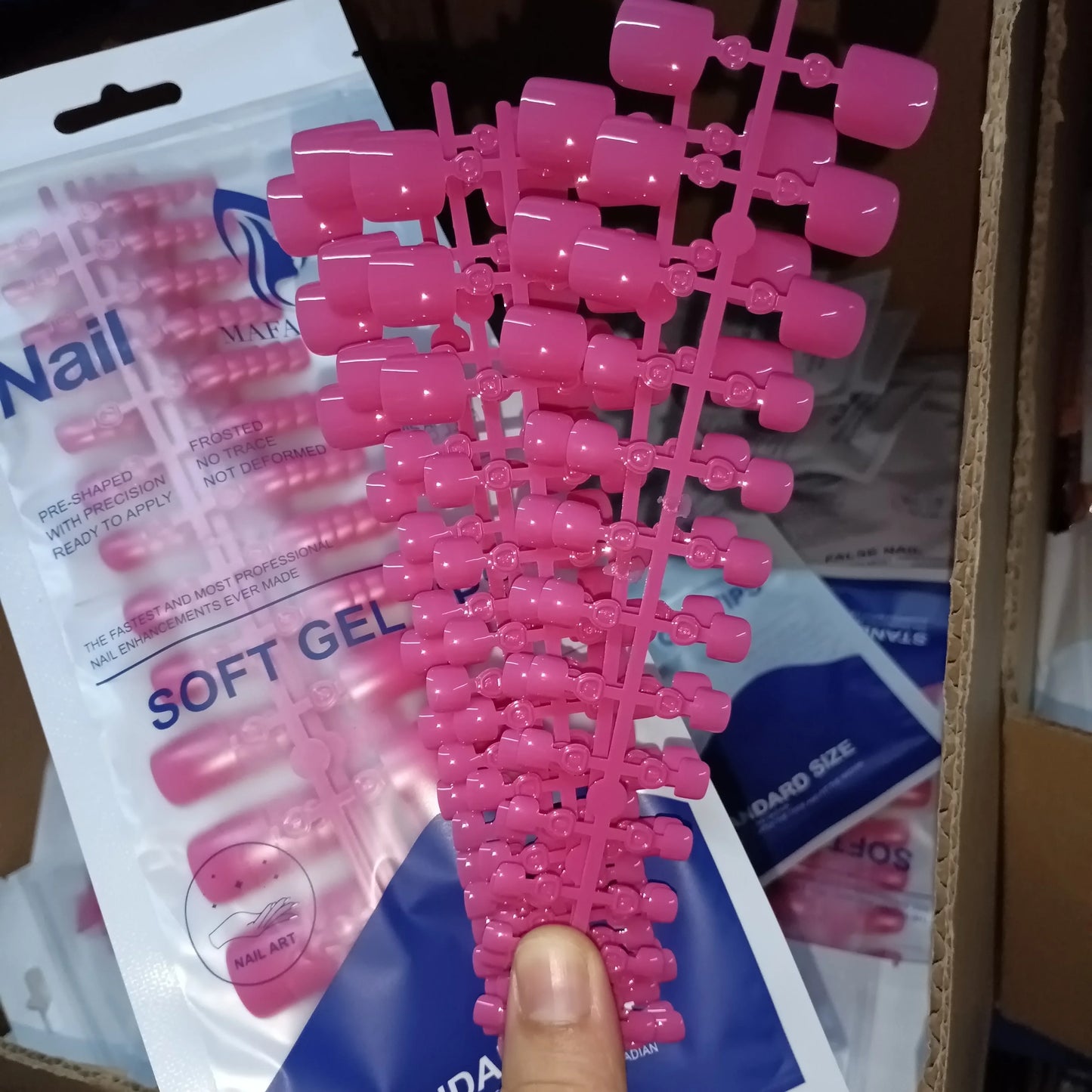 120pcs Square ToeNail Tips - Short French Tip Press On Toenails Pink Soft Gel Toe Nail Tips Full Cover Fake Toe Nail Extensions