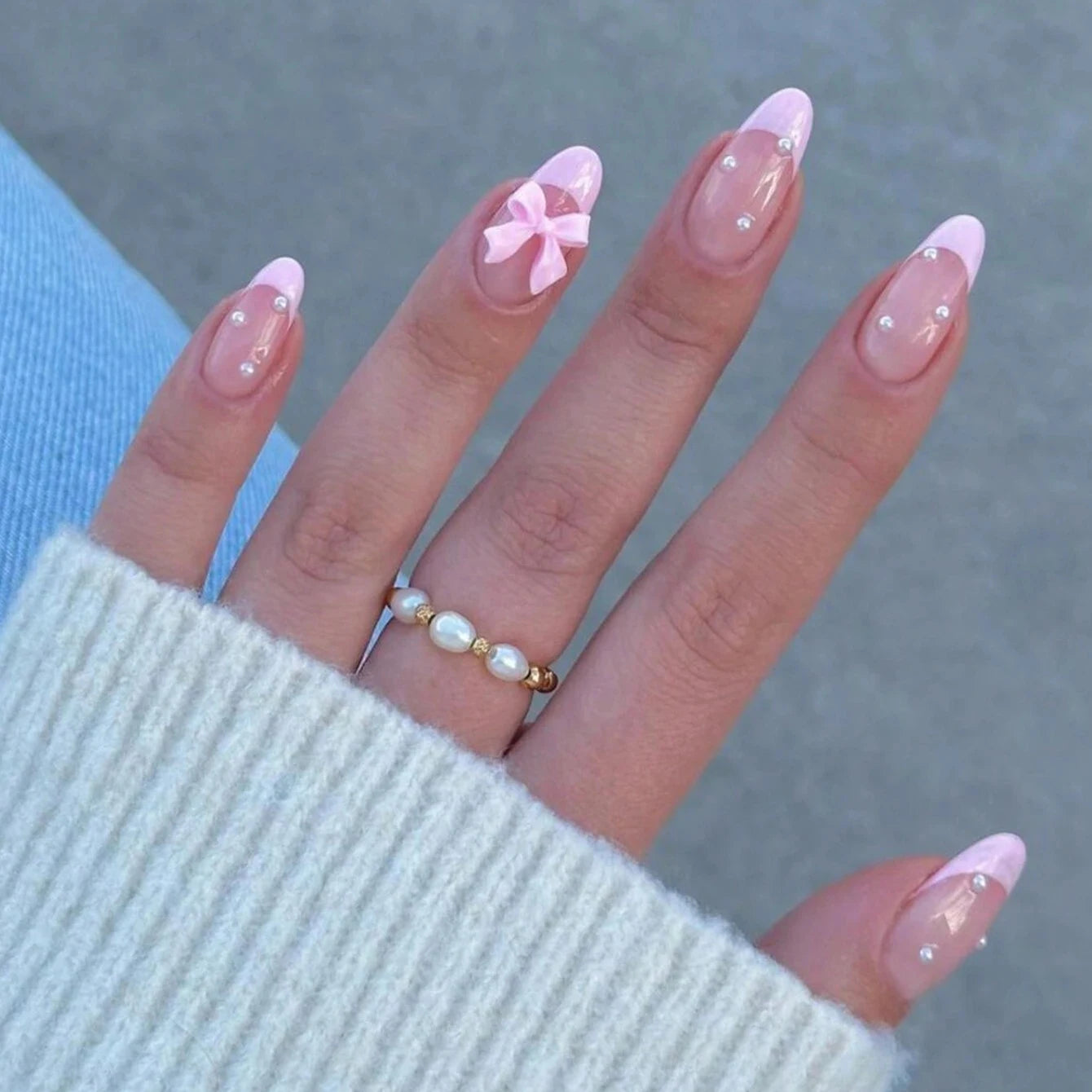 24PCS Pressed Black French Edge False Nails With Pearl And Bow Designs Fully Covered Acrylic False Nails, Reusable False Nails