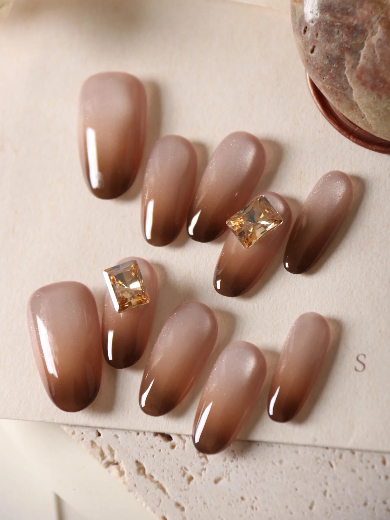 10Pcs Acrylic Press on Nails Brown Nails Gradient Cat's Eye Fake Nails Includes 1 Sheet Adhesive Tabs & 1 Pc Mini File
